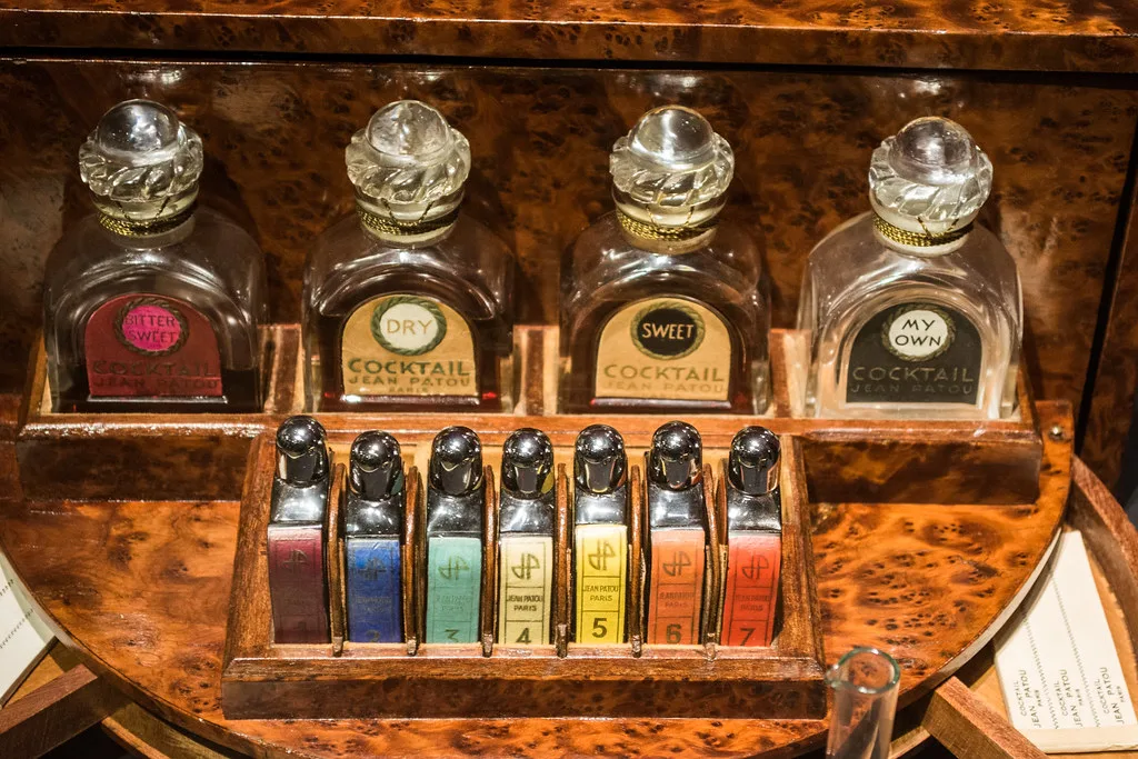 Herenparfum per geurfamilie: houtachtig, fris, oosters en fougère uitgelegd